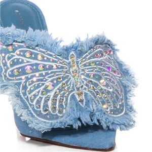 NWT. Azalea Wang Embellished Butterfly Stiletto Sandal In Denim.